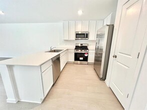 3023 Mallorca Dr in Conroe, TX - Building Photo - Building Photo