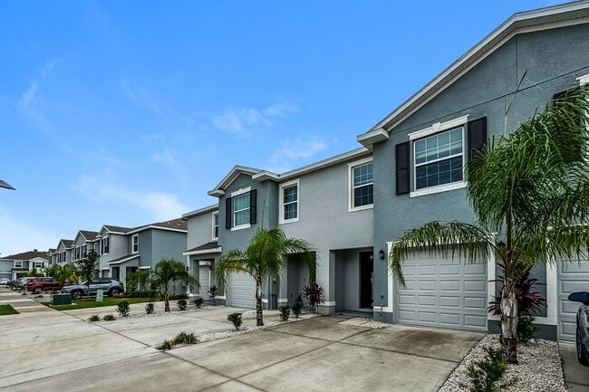11876 Mountain Retreat Ln in Riverview, FL - Building Photo - Building Photo