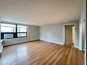 448 W Wellington Ave in Chicago, IL - Building Photo - Building Photo