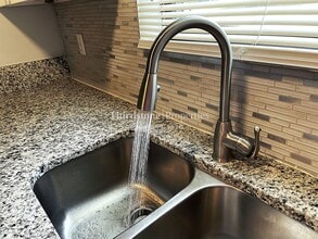 4403 Harlow Blvd in Jacksonville, FL - Foto de edificio - Building Photo