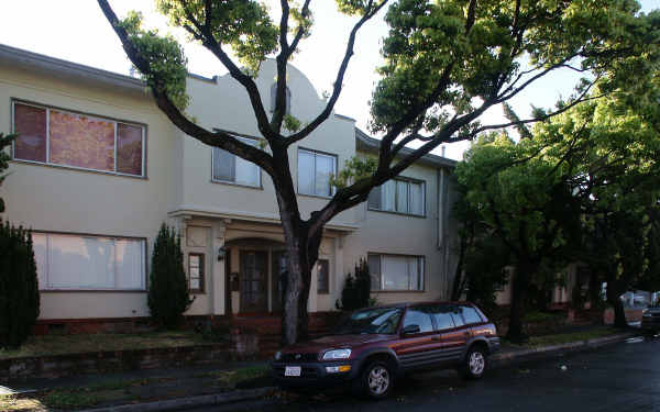 500-514 Hayes St in Richmond, CA - Foto de edificio - Building Photo