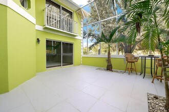 81 SE Beech Tree Ln in Stuart, FL - Building Photo - Building Photo