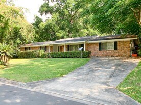 3524 NW 12th Ave in Gainesville, FL - Building Photo