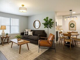 2751 E Ledbetter Dr, Unit Arterra - 2 Bedroom in Dallas, TX - Building Photo