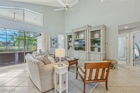 8846 Ventura Dr in Naples, FL - Foto de edificio - Building Photo