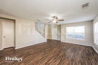 7915 Cherry Glade, Unit 1 in Converse, TX - Building Photo - Building Photo