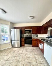4725 Ashbury Ln in Virginia Beach, VA - Building Photo - Building Photo