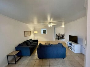 524 N Clinton Ave in Lubbock, TX - Building Photo - Building Photo