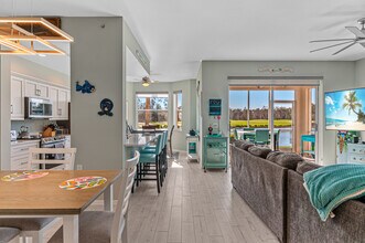 3790 Sawgrass Way, Unit unit #3217 in Naples, FL - Foto de edificio - Building Photo