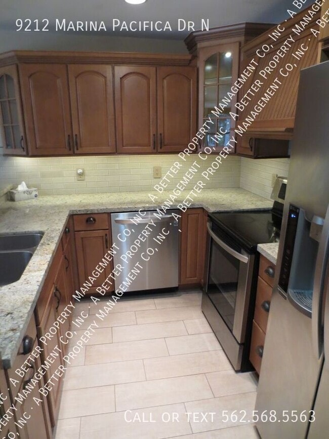 9212 Marina Pacifica Dr N in Long Beach, CA - Building Photo - Building Photo