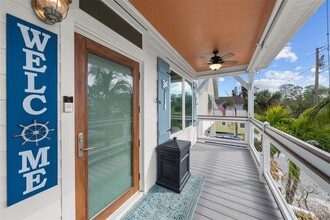 12112 Lagoon Ln in Treasure Island, FL - Building Photo - Building Photo