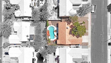 2746 Sandalwood Ave in Henderson, NV - Building Photo - Building Photo