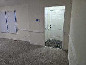 7406 Pineleaf Dr in Richmond, VA - Building Photo - Building Photo