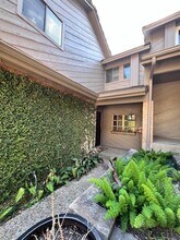 4217 Creek Ledge in Austin, TX - Building Photo - Building Photo