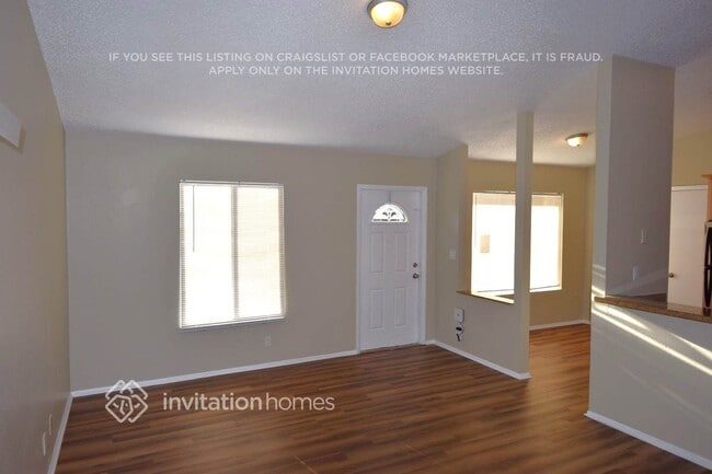 22865 Chrysler Dr in Boca Raton, FL - Building Photo - Building Photo