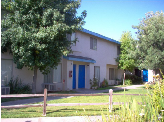 Peach Court Apartments in El Cajon, CA - Foto de edificio - Building Photo