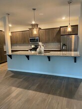 2095 Legacy Hts Dr SE in Salem, OR - Building Photo - Building Photo