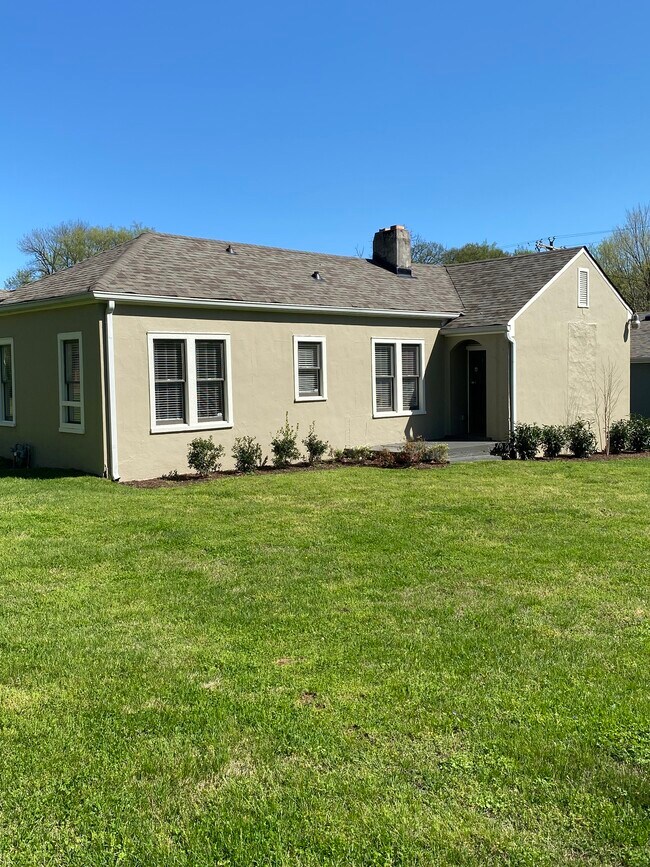 1301 Riverside Dr Rentals in Nashville, TN