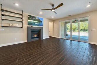 4420 Hummingbird Cir in Folsom, CA - Building Photo - Building Photo