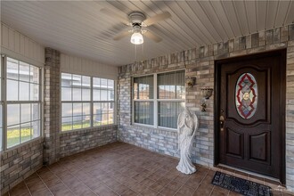 2213 Lake View Dr in Mission, TX - Building Photo - Building Photo