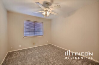 6026 Elk Valley in San Antonio, TX - Building Photo - Building Photo