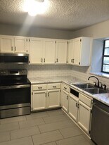1242 Chee Ln in Tallahassee, FL - Building Photo