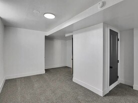 608 S University Rd in Spokane Valley, WA - Building Photo