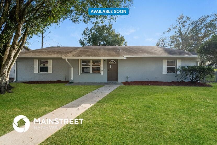 828 Trina Ln in Lakeland, FL - Building Photo