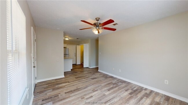 302 Legion Ct in Bryan, TX - Building Photo - Building Photo