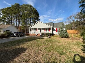 5505 Heraldy Ct in Knightdale, NC - Foto de edificio - Building Photo