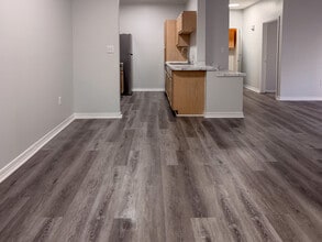 Oxford Point in Gulfport, MS - Building Photo - Building Photo