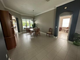 1461 Chessington Cir in Lake Mary, FL - Foto de edificio - Building Photo