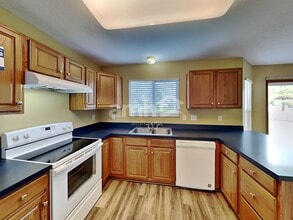6764 Annelise Ln in Westerville, OH - Building Photo - Building Photo