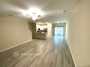 1257 Coastal Mdw Trl in Jacksonville, FL - Building Photo - Building Photo
