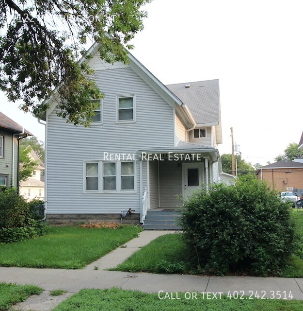 1122 Washington St in Lincoln, NE - Building Photo