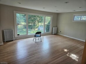 321 Locust Ave in Howell, NJ - Building Photo - Building Photo