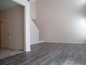356 Littleton Trail in Elgin, IL - Building Photo - Building Photo