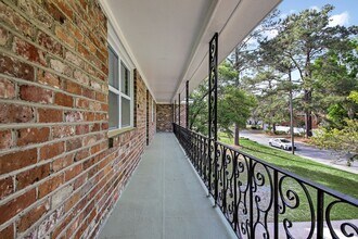 19 Berkley Pl-Unit -Unit 2 (B) in Savannah, GA - Building Photo - Building Photo