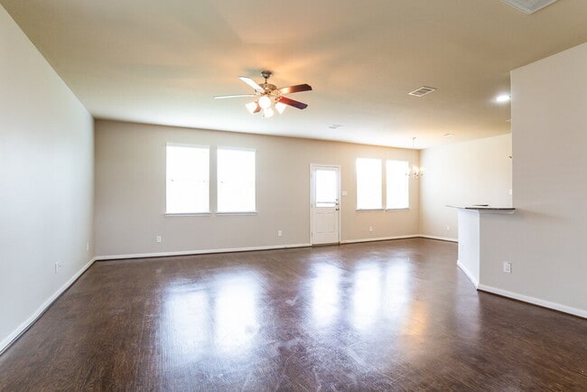 23630 Maple View Dr in Spring, TX - Building Photo - Building Photo