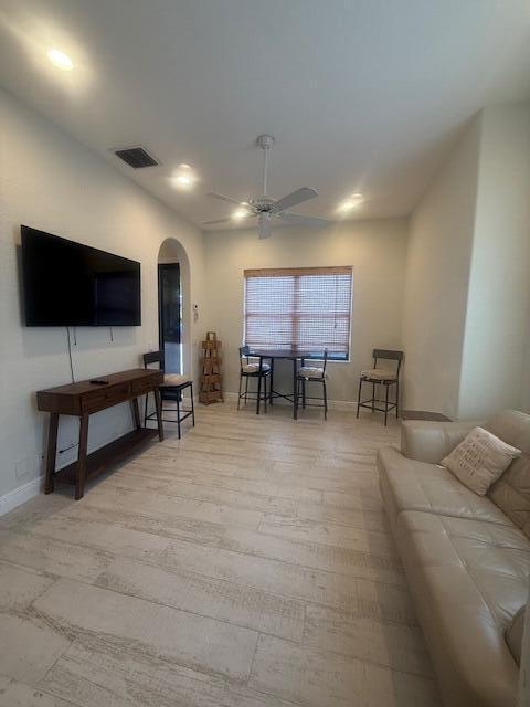 8691 Man O War Rd in Palm Beach Gardens, FL - Building Photo - Building Photo