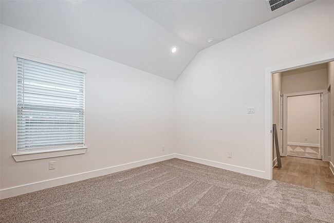 property at 4934 Finns Lndg St