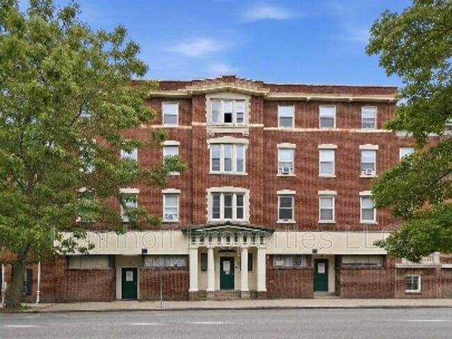 property at 32 Lawrence St