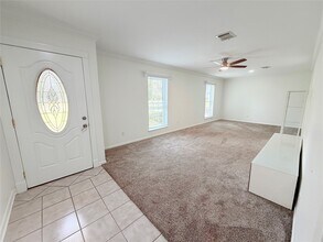 22176 Heatherwood Dr in Porter, TX - Building Photo - Building Photo