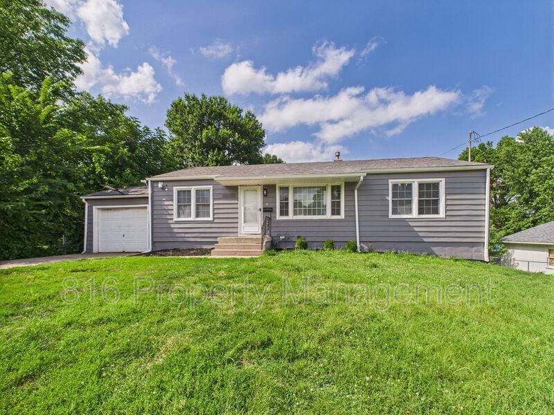 1526 E Sea Ave in Independence, MO - Building Photo