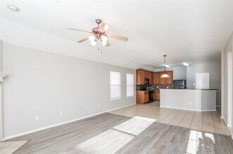 2100 Hayes St in McKinney, TX - Building Photo - Building Photo