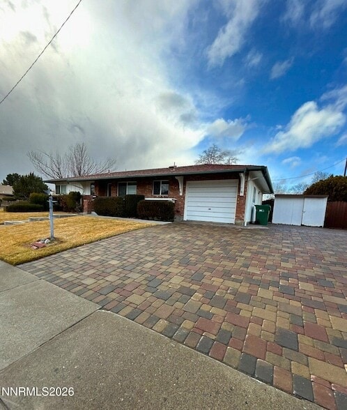 1010 Tyler Way in Sparks, NV - Building Photo - Building Photo