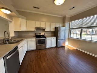 916 S Lake Cir in Chesapeake, VA - Building Photo - Building Photo