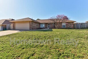 5608 NW 113th St in Oklahoma City, OK - Building Photo
