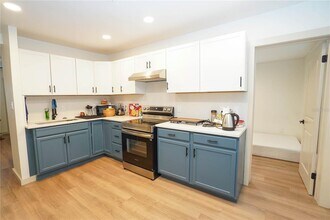 535 14th Ave S in St. Petersburg, FL - Building Photo - Building Photo