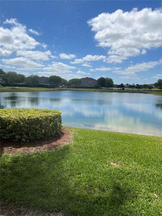 2525 SE 19th Pl in Homestead, FL - Building Photo